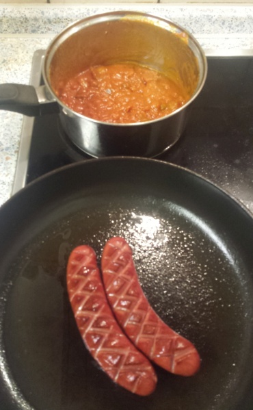 Datei:Curry und Wurst.jpg